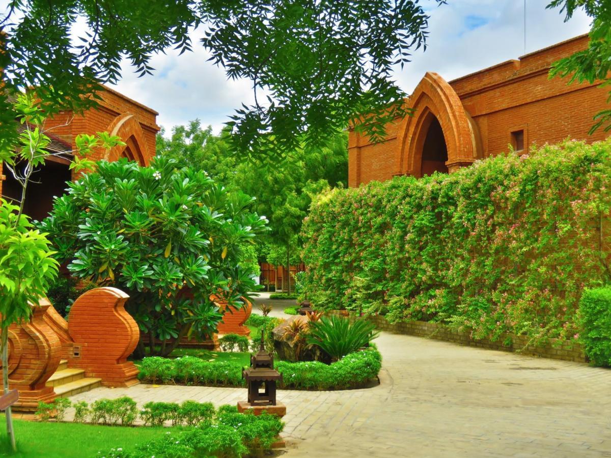 Heritage Bagan Hotel Екстер'єр фото
